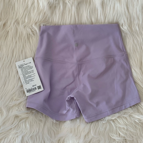lululemon athletica Pants - BNWT Lululemon Align 4” Lilac Ether Size 6 *Double lined